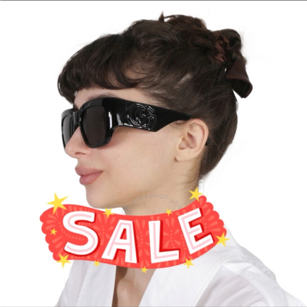 New 100% Authentic Gucci Grey Square Ladies Sunglasses GG1545S 001